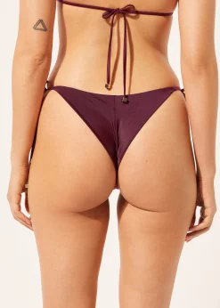Brasiliana Lacci Costume Shiny Satin