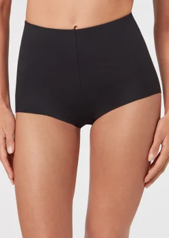 Hot Pants