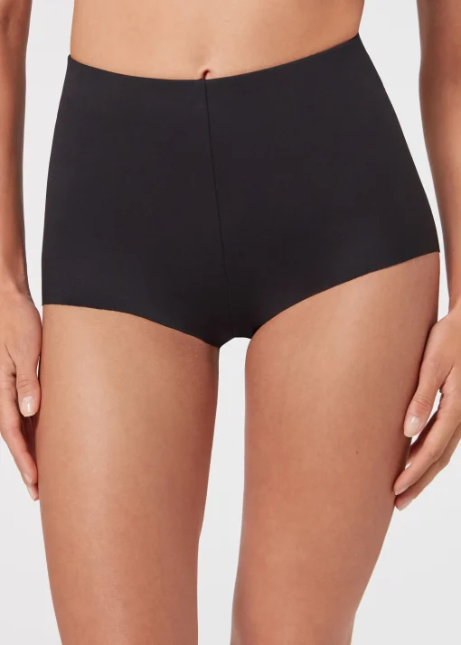 Hot Pants