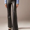Pantaloni a Zampa Termici Effetto Spalmato
