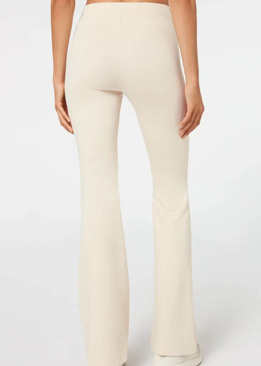 Pantaloni Flare