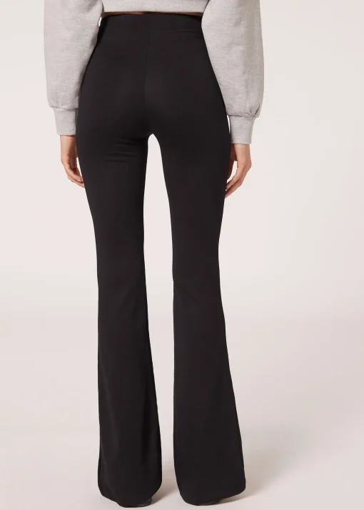 Pantaloni Flare